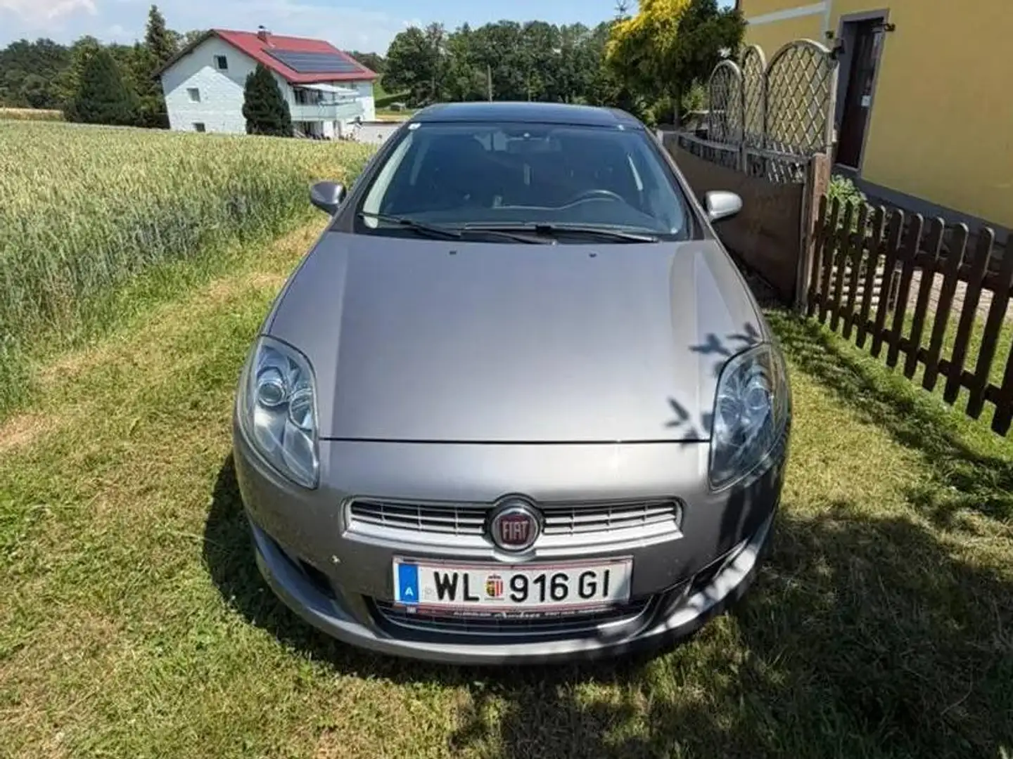Fiat Bravo Bravo 1,4 16V T-Jet 120 Formula Formula Grau - 2