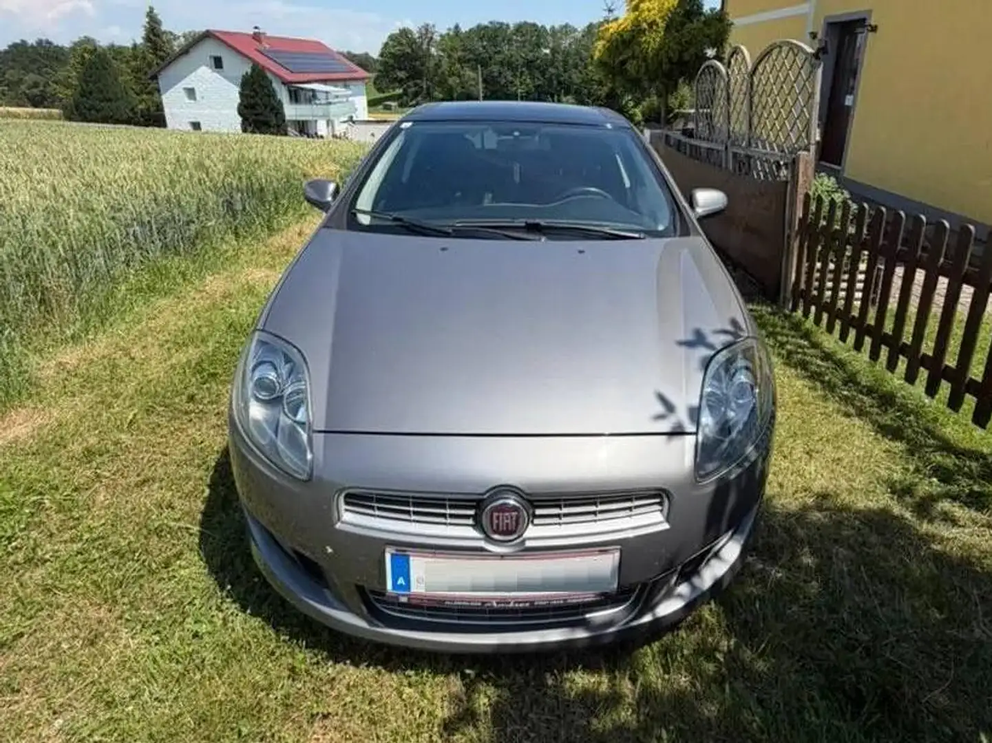 Fiat Bravo Bravo 1,4 16V T-Jet 120 Formula Formula Grau - 1
