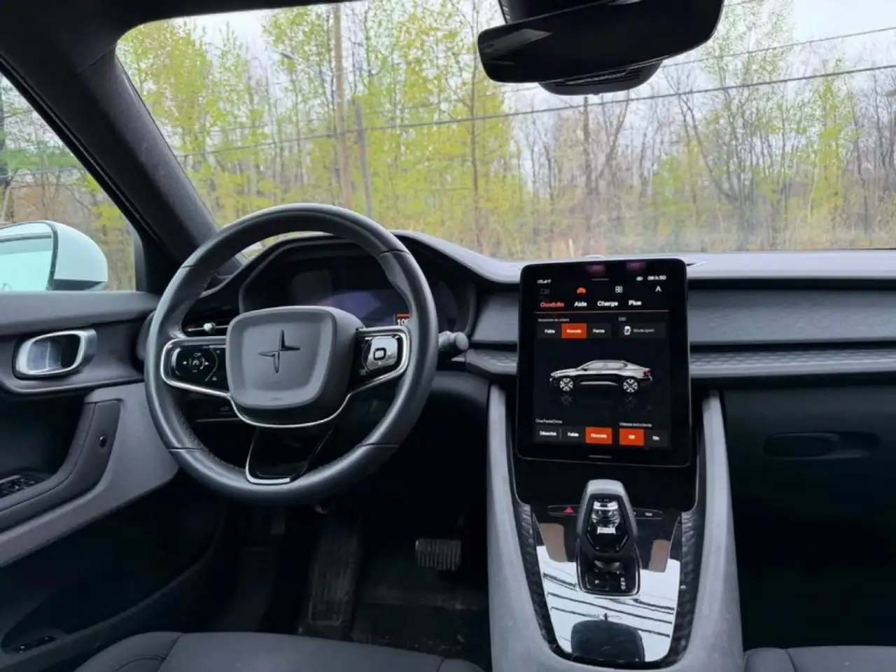 Polestar 2 снимка Polestar 2