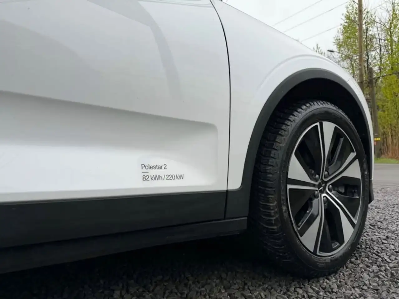 Polestar 2 снимка Polestar 2
