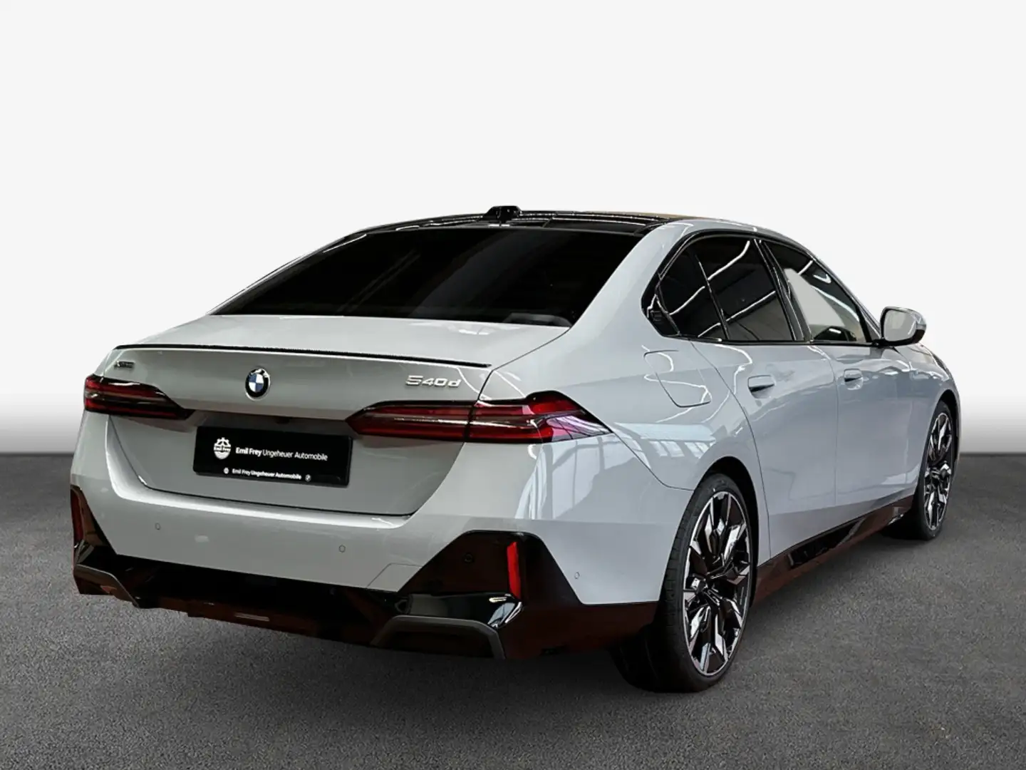 BMW 540 d xDrive Aut. Grau - 2