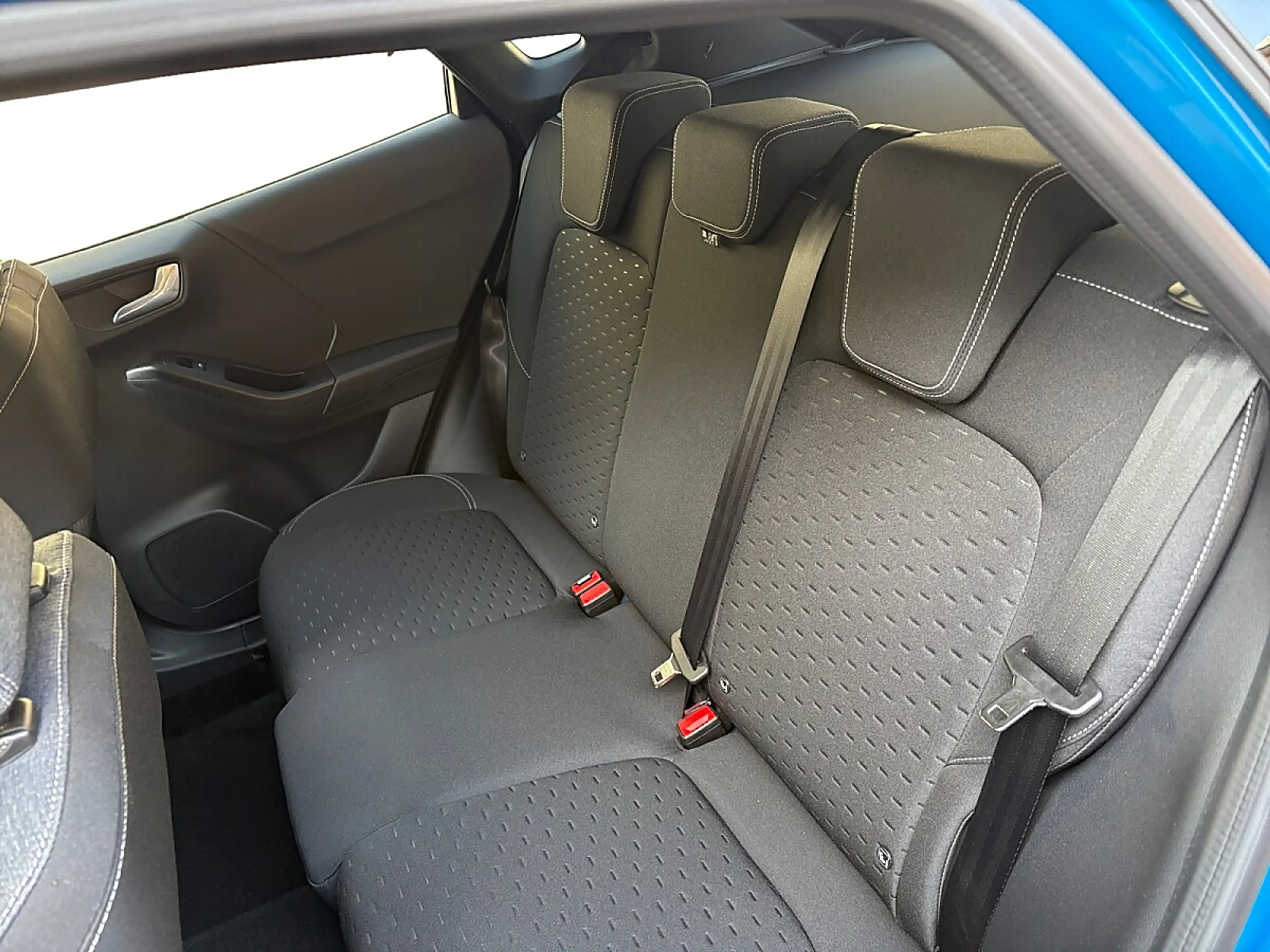 Ford Puma 1,0 EcoBoost Hybrid Titanium Aut. — photo 13