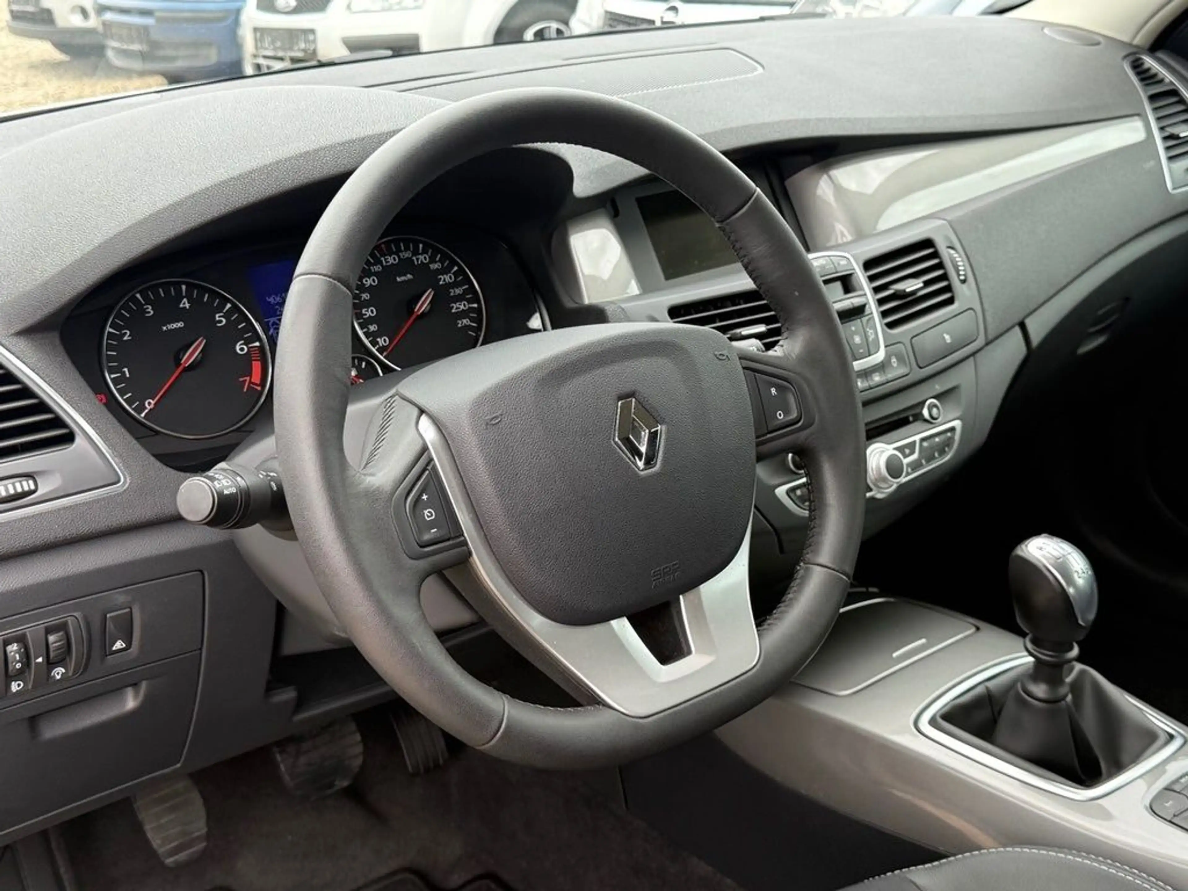 Renault Laguna 2.0 Navi/PDC/keyless/Klima/erst 40 TKM!!! — photo 9