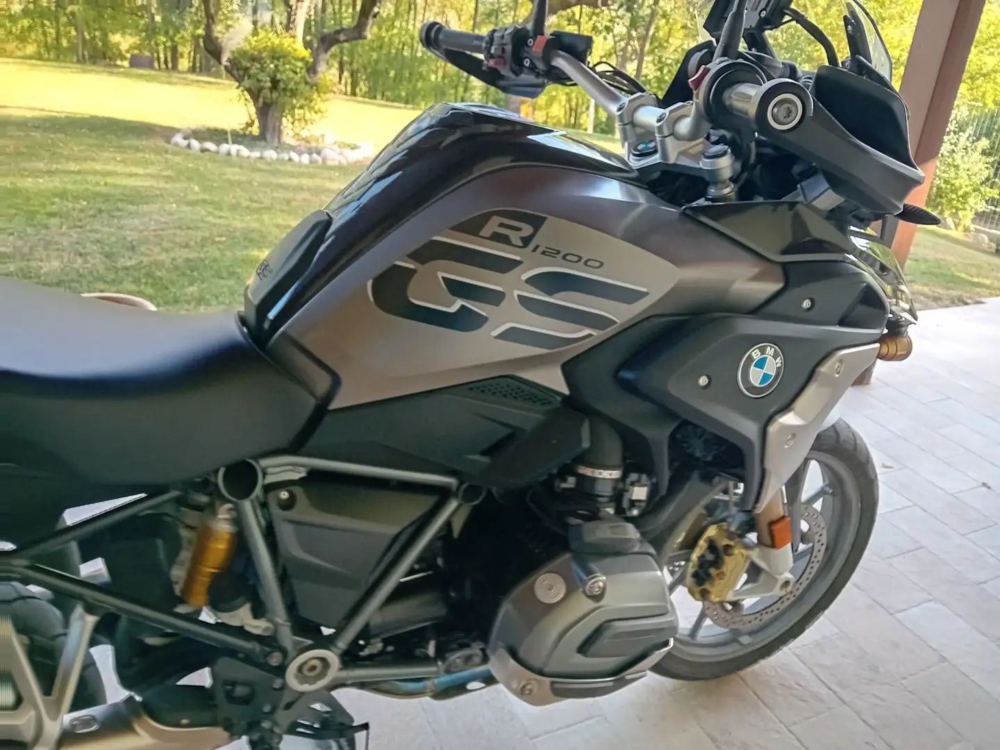 BMW R 1200 GS Exclusive abs Grey - 2