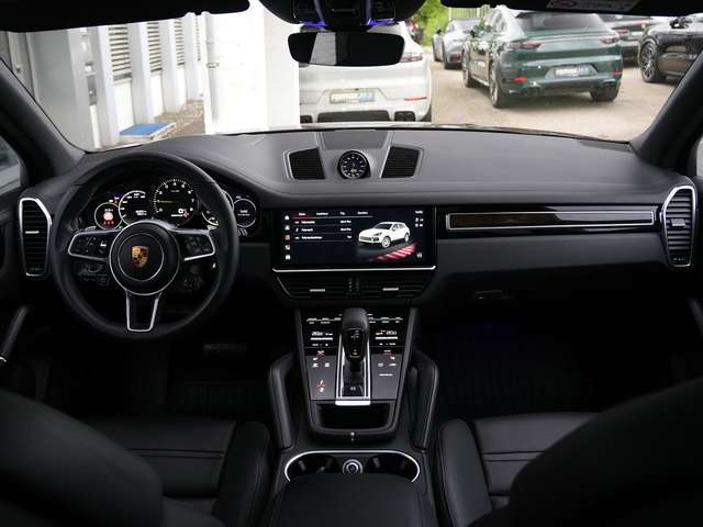 Porsche Cayenne E-Hybrid SPORTDESIGN-HINTERACHSL.-PDCC-HUD-VOLL