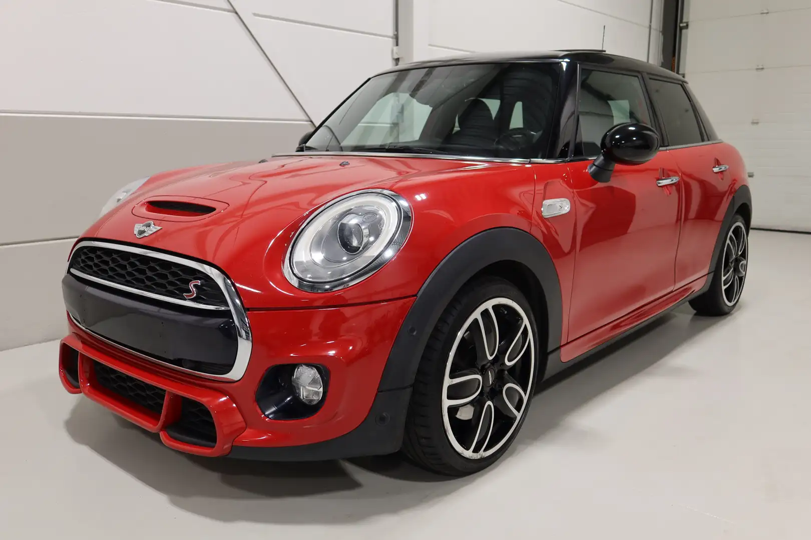 MINI John Cooper Works Mini 2.0 S Pepper JCW merkdealeronderhouden Червоний - 2
