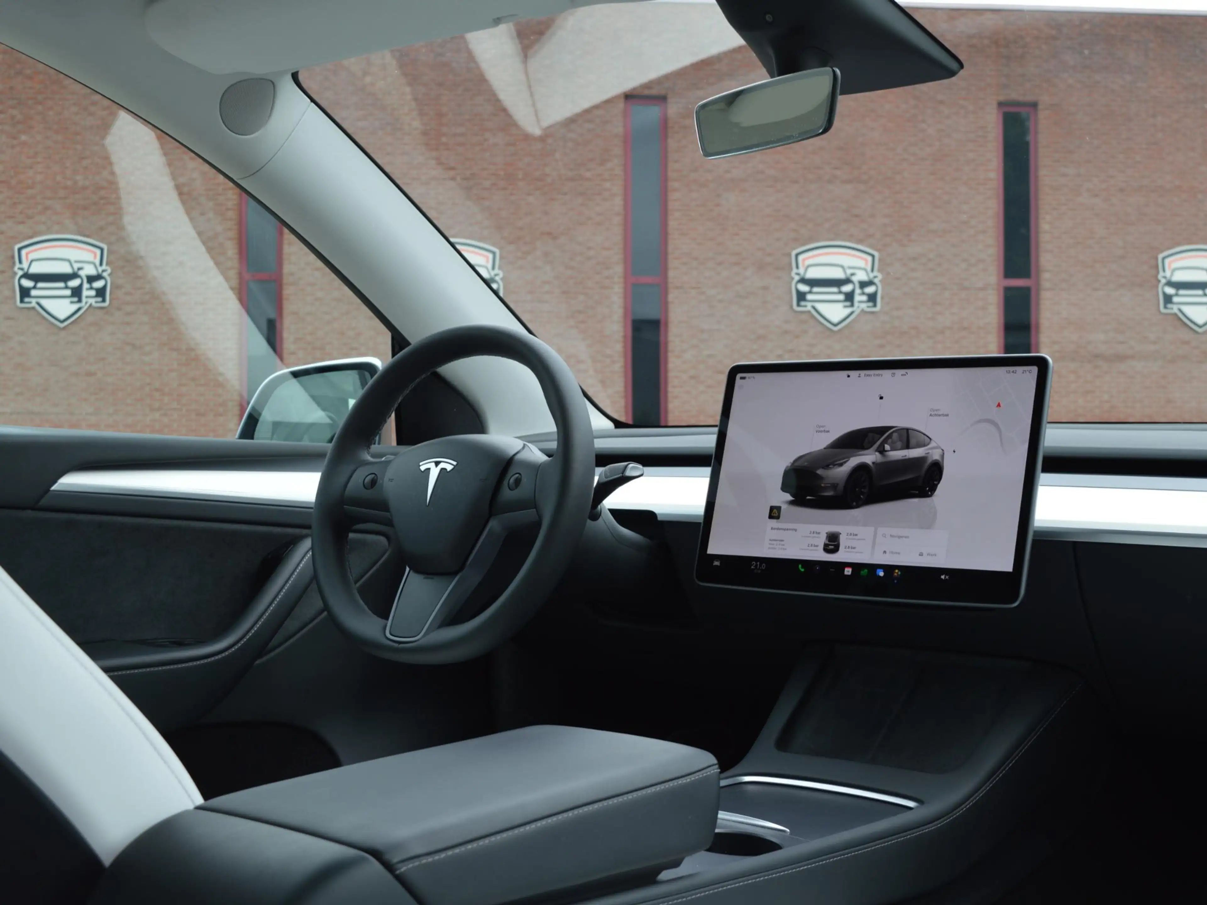 Tesla Model Y Long Range AWD 75 kWh | Trekaak | SoH 94% — photo 10