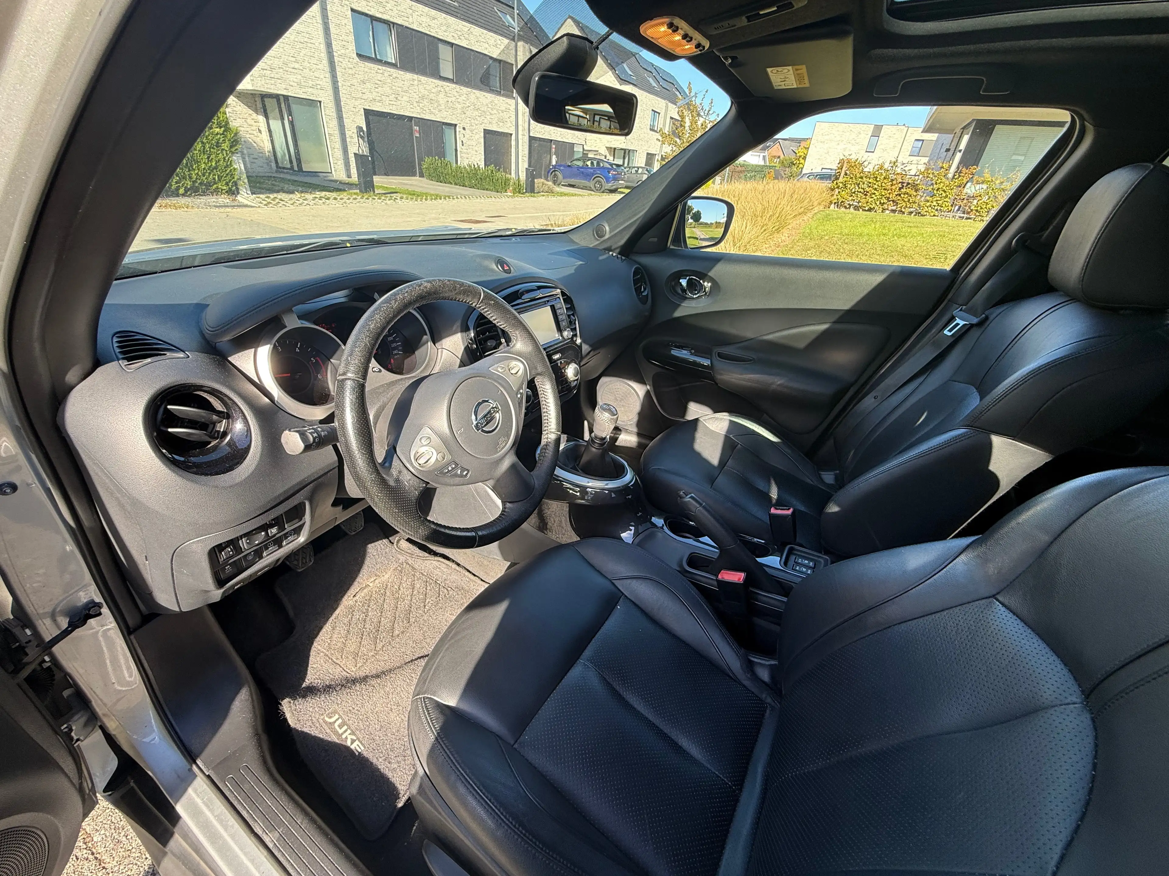 Nissan Juke Juke 1.5 dCi 2WD N-Connecta 1ère main — photo 12
