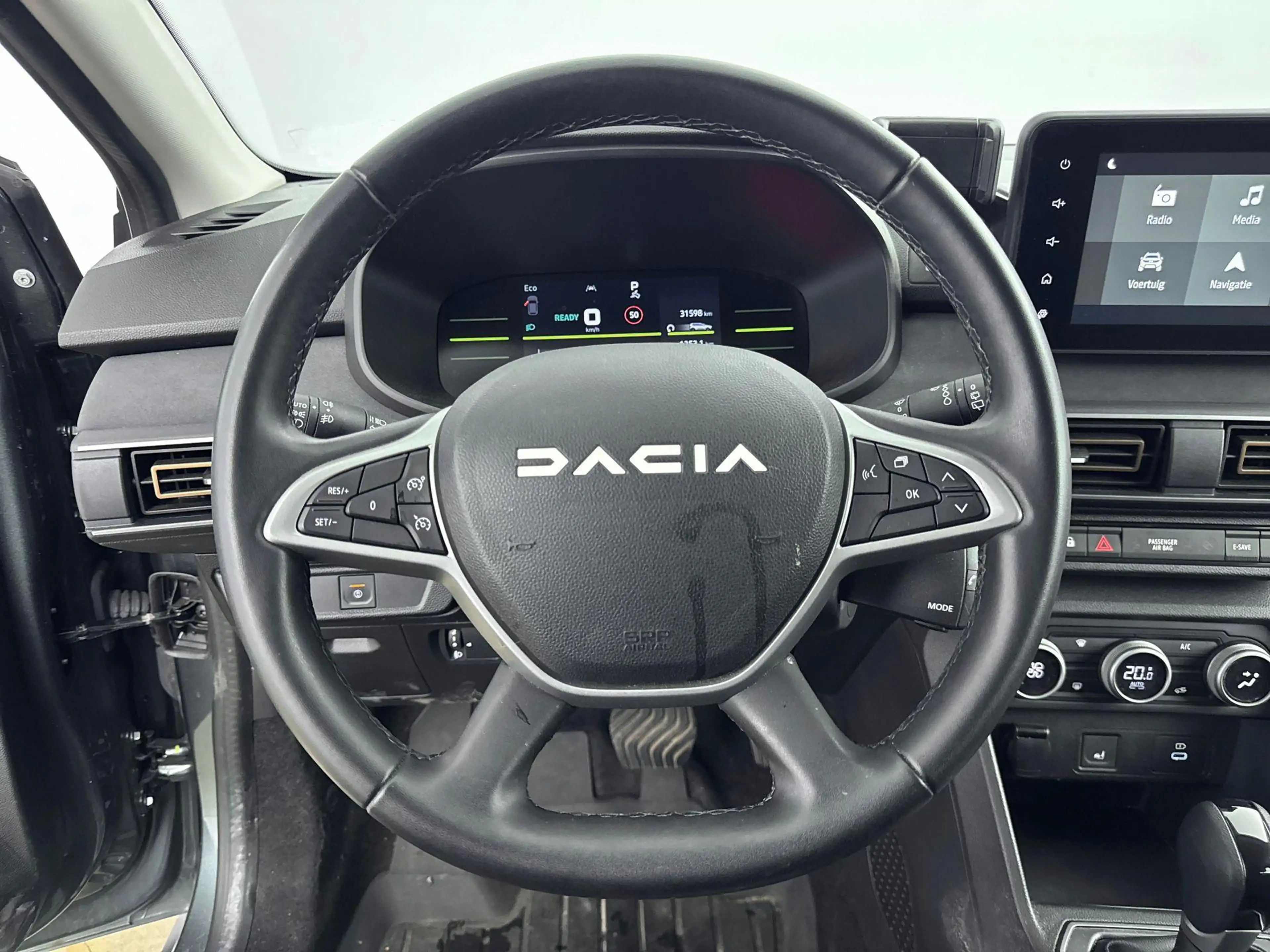 Dacia Jogger 1.6 Hybrid 140 EXTREME 5 PERSOONS | CLIMA | CRUISE — photo 11