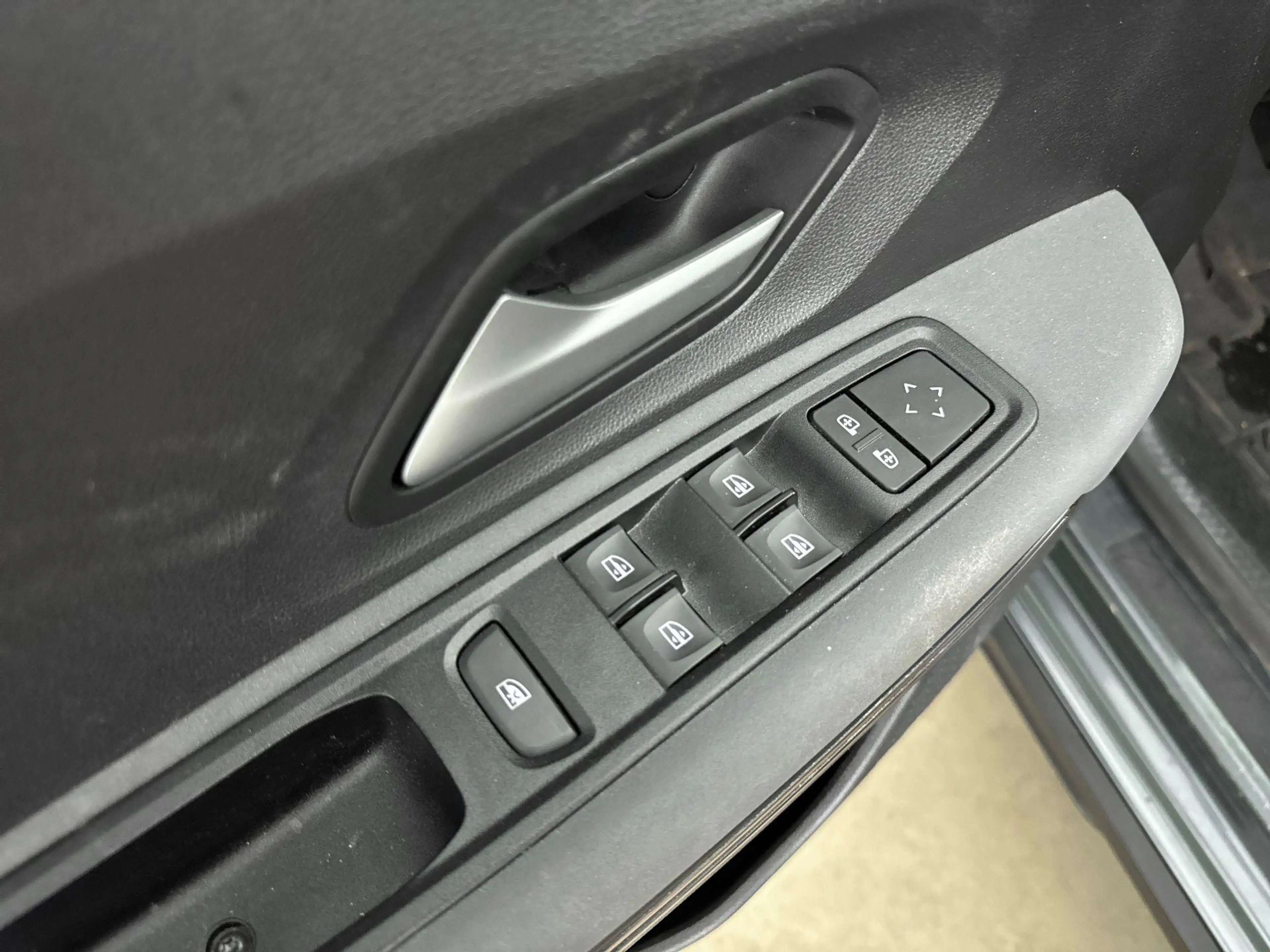 Dacia Jogger 1.6 Hybrid 140 EXTREME 5 PERSOONS | CLIMA | CRUISE — photo 15