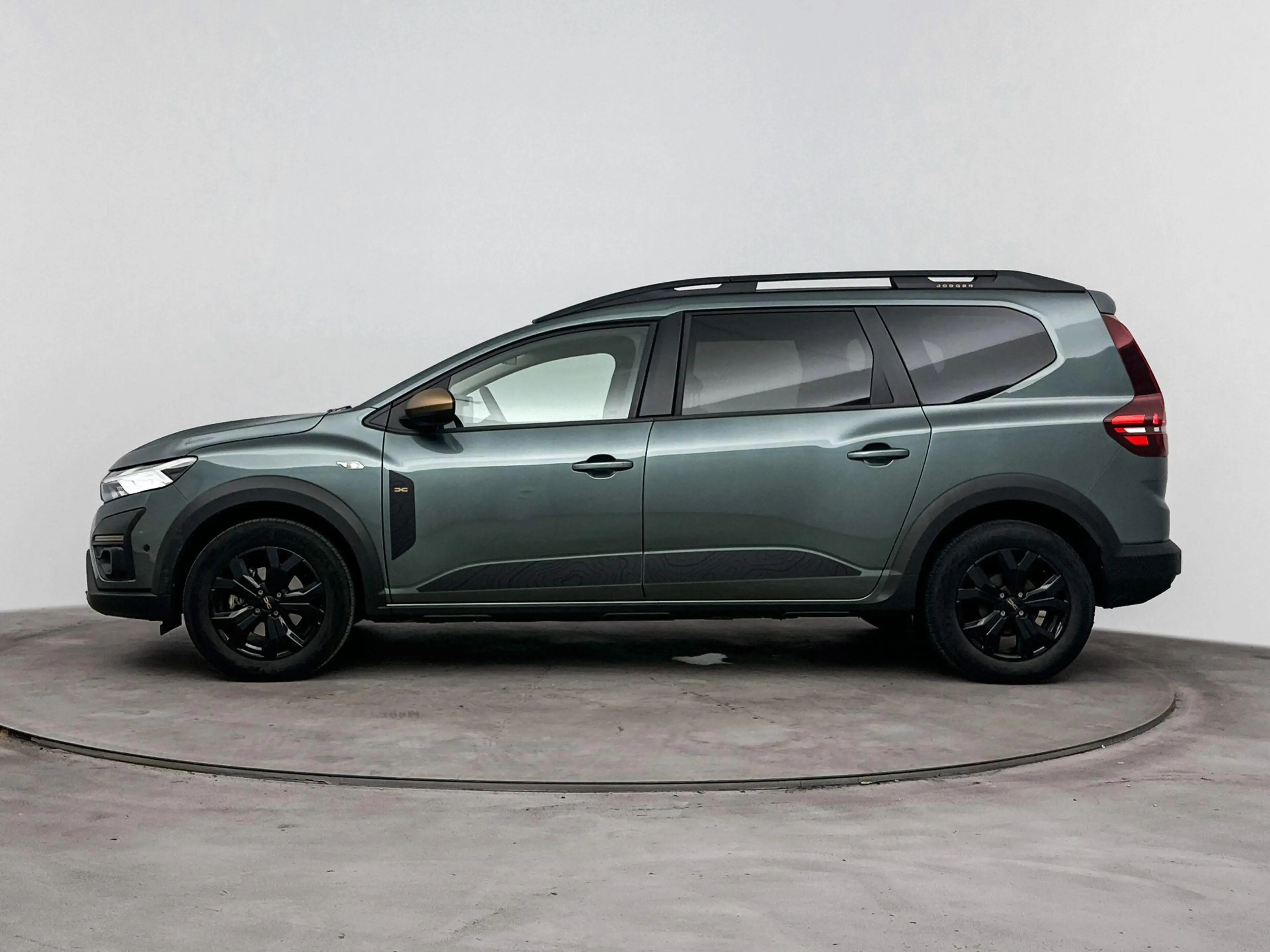 Dacia Jogger 1.6 Hybrid 140 EXTREME 5 PERSOONS | CLIMA | CRUISE — photo 3