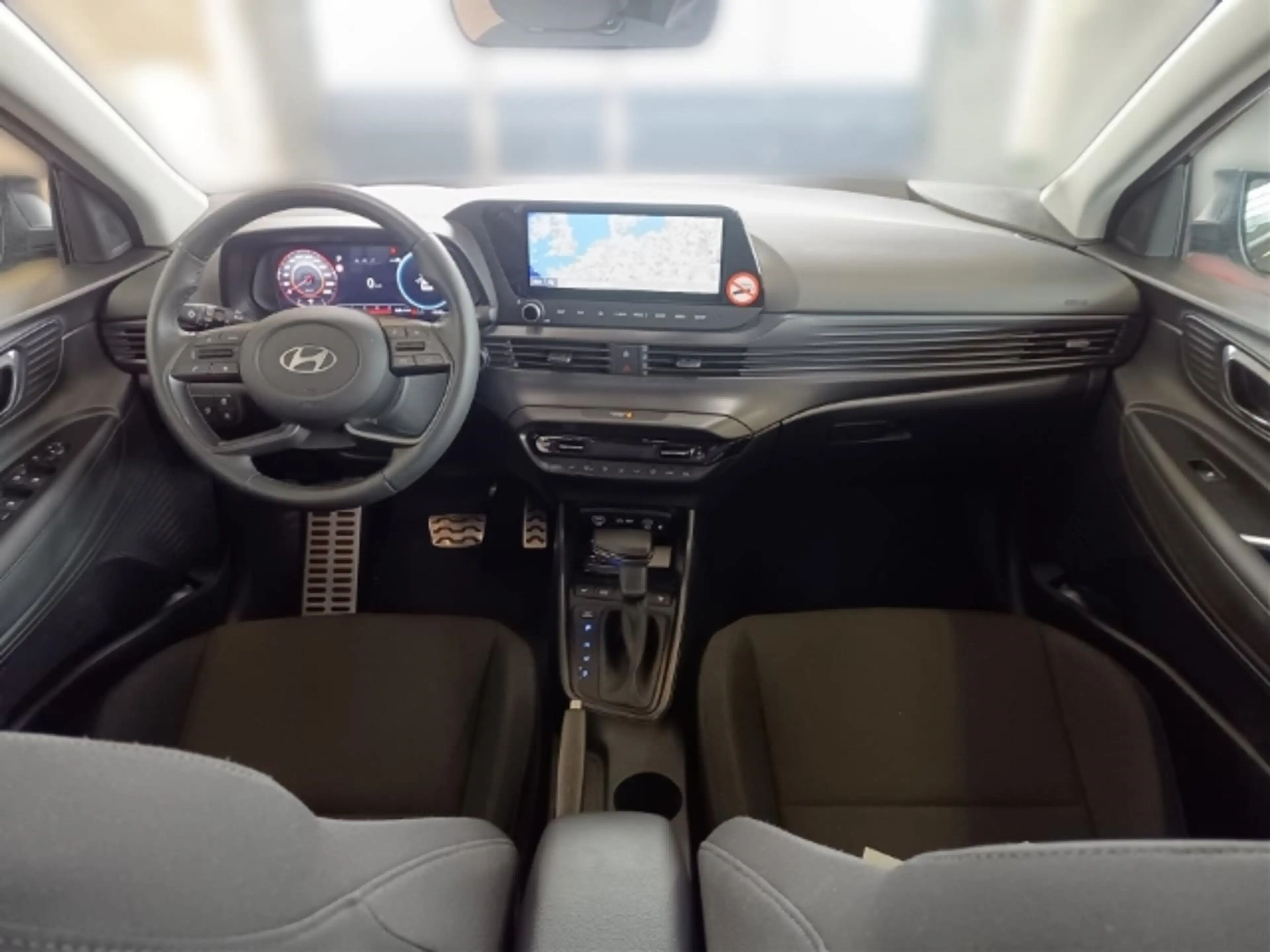 Hyundai BAYON 2WD 1.0 T-GDI Trend Allwetterreifen+Navi+Rückfahrk — photo 8