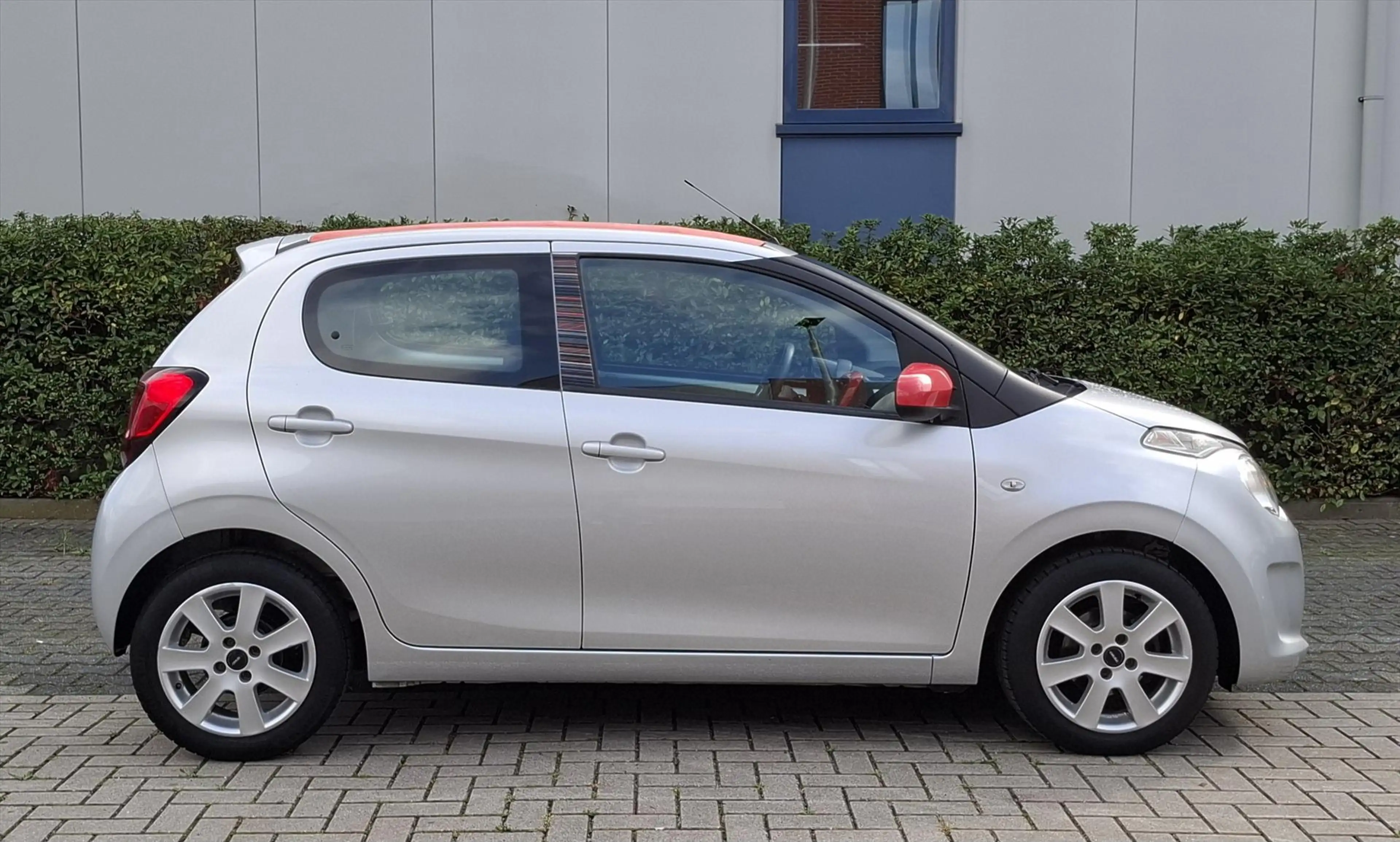 Citroen C1 1.2 VTi 82PK 5D AIRSCAPE SHINE Cabrio — photo 3