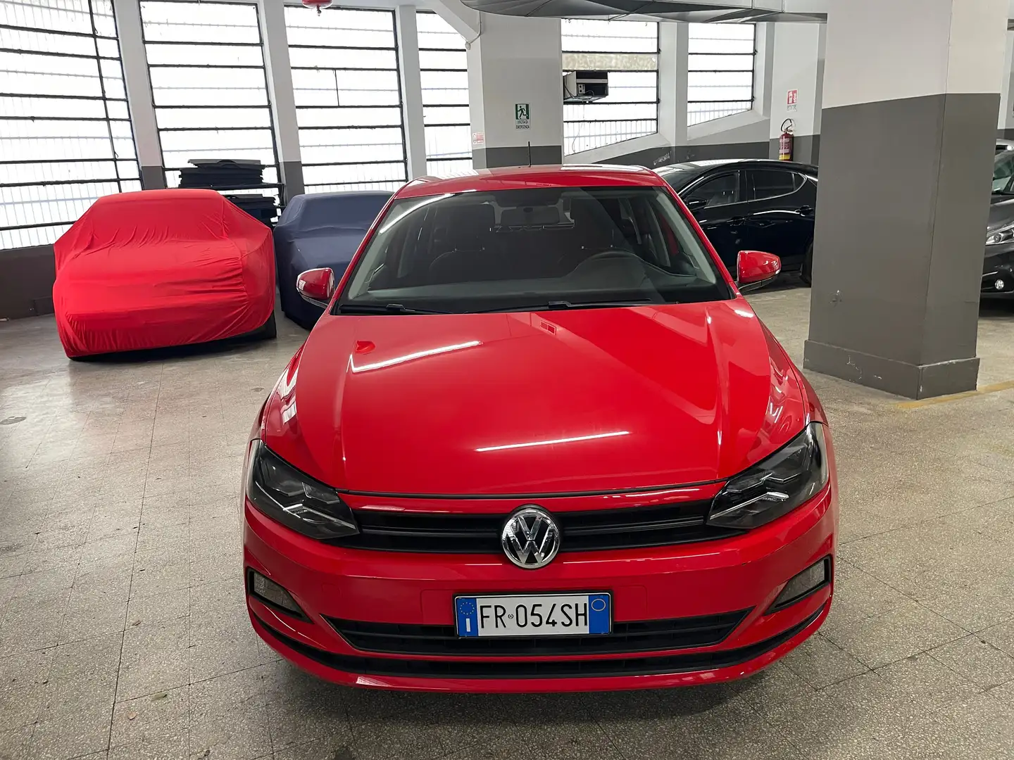 Volkswagen Polo 1.0 TGI * Ottime Condizioni * crvena - 2