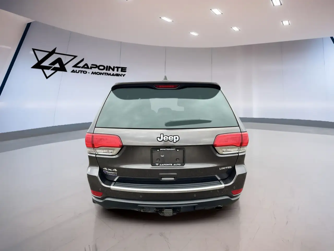 Jeep Grand Cherokee снимка Jeep Grand Cherokee