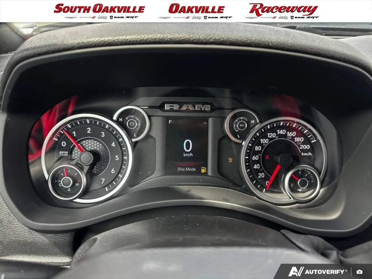 RAM 2500 снимка RAM 2500