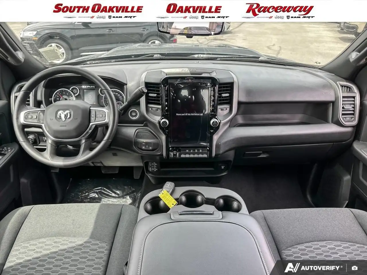 RAM 2500 снимка RAM 2500