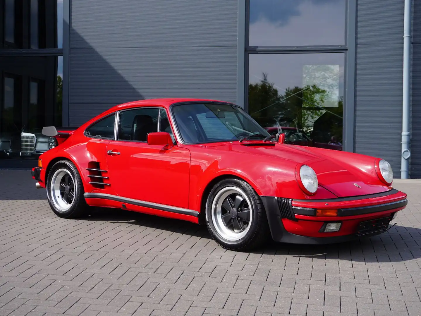 Porsche 930 911 / 930 Turbo Coupe Rot - 2