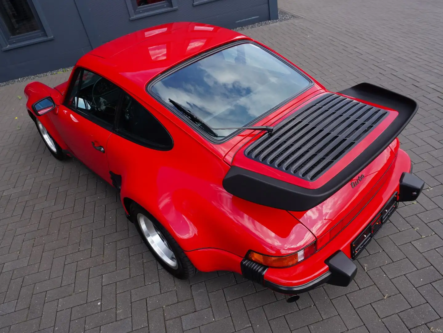 Porsche 930 911 / 930 Turbo Coupe Rot - 1