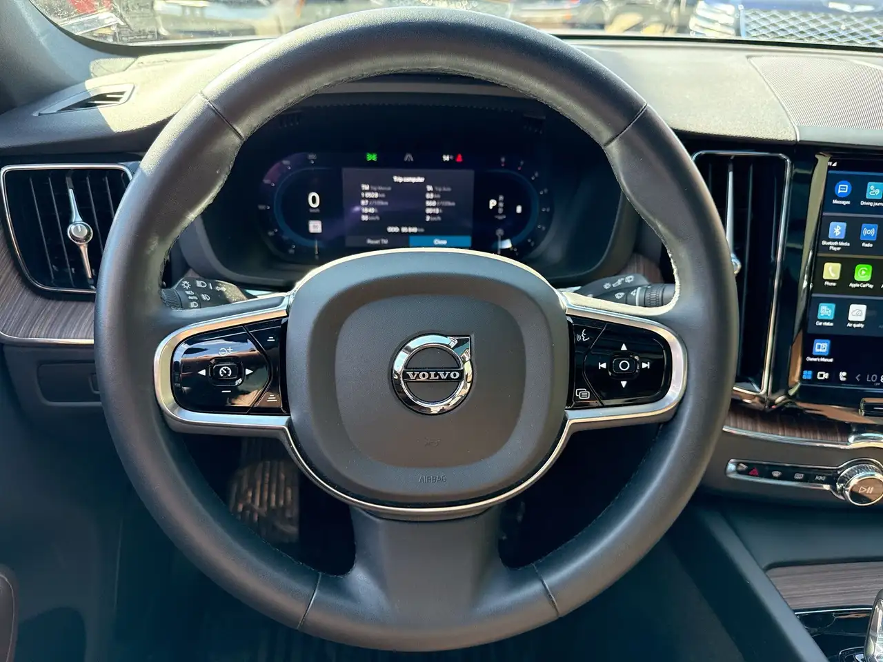 Volvo XC60 photo Volvo XC60