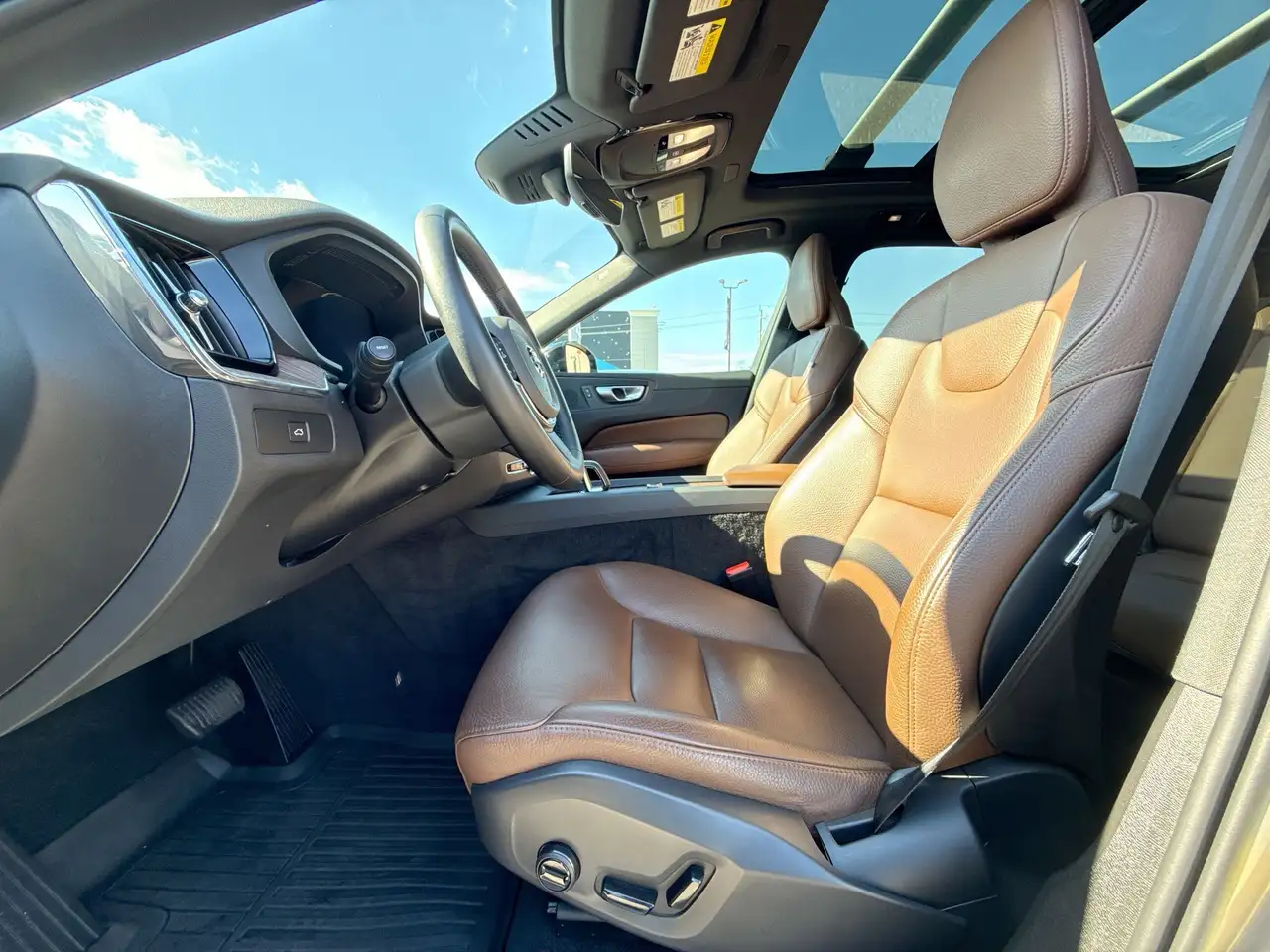 Volvo XC60 photo Volvo XC60