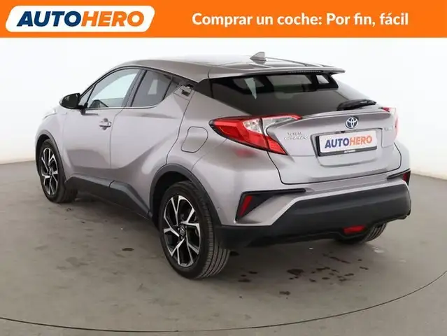 Toyota C-HR view 4