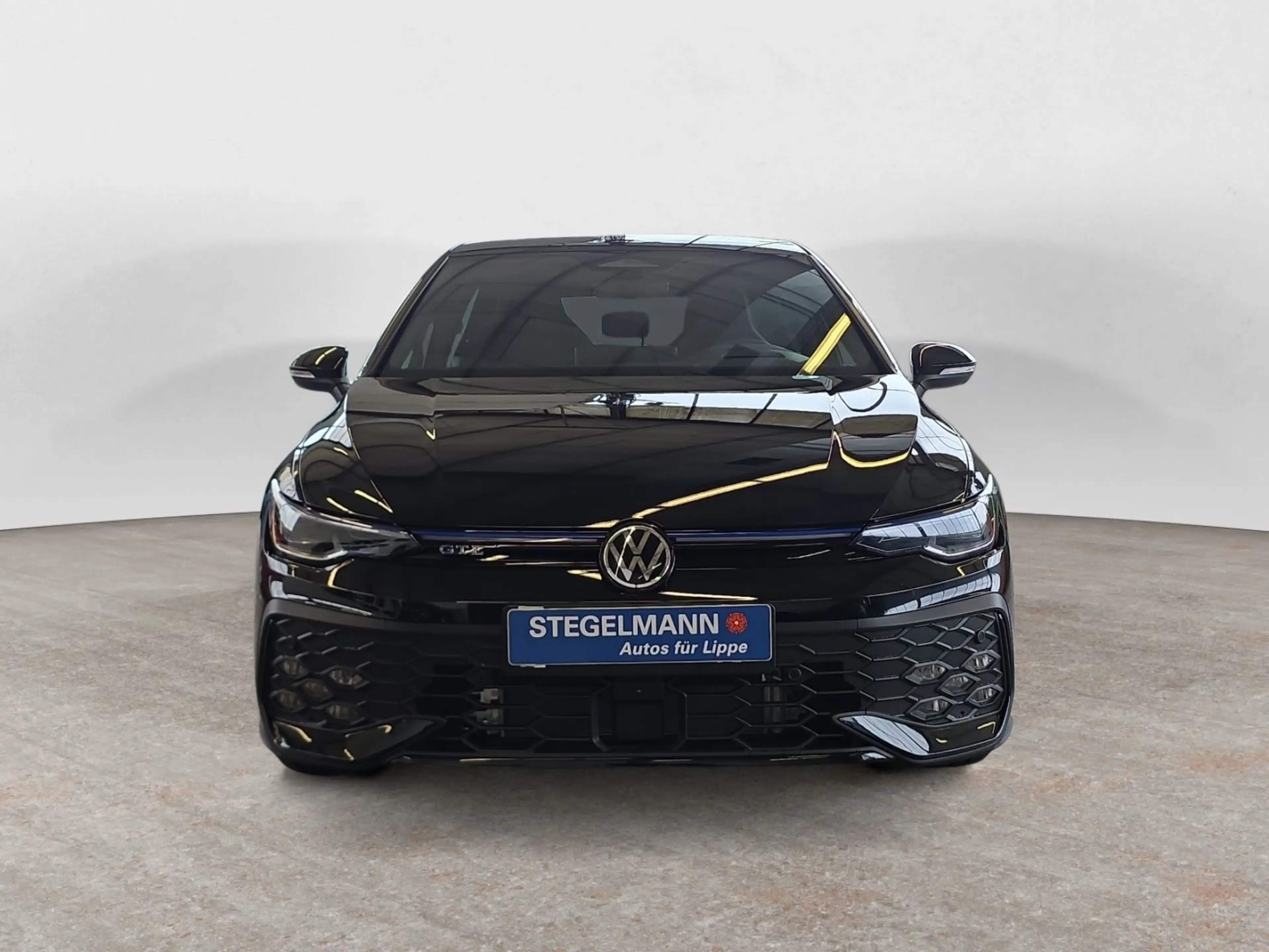 Volkswagen Golf GTE GTE 1.5 TSI eHybrid — photo 11