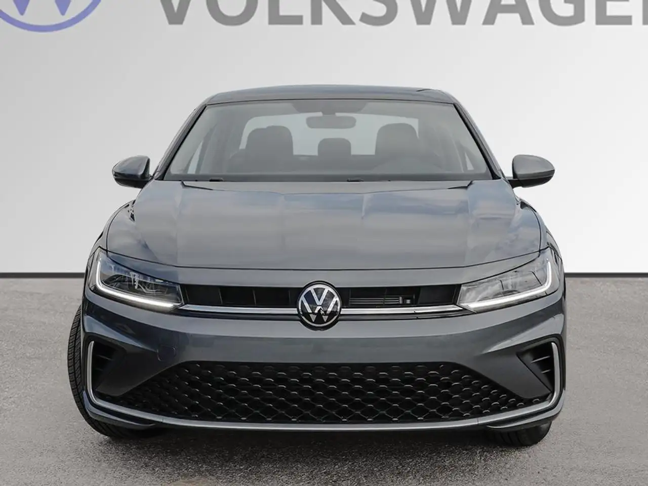 Volkswagen Jetta снимка Volkswagen Jetta