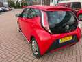 Toyota Aygo 1.0 VVT-i x-play elec ramen new APK Rojo - thumbnail 5