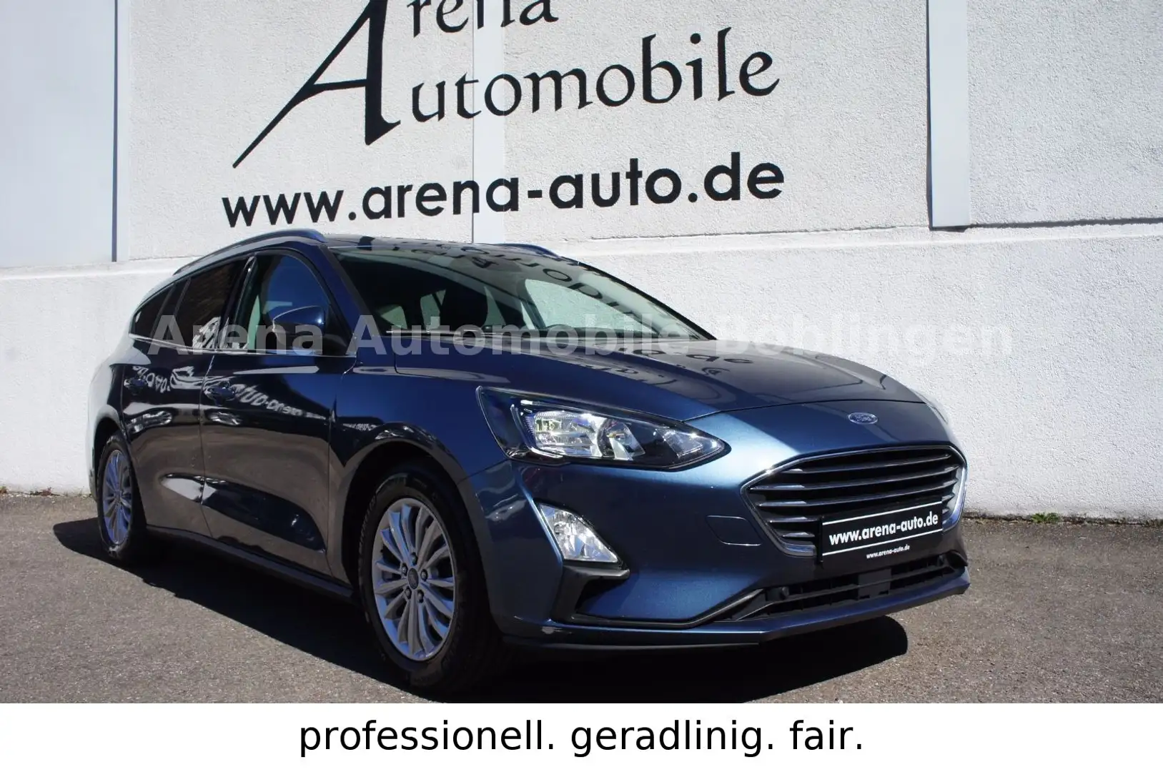 Ford Focus Turnier 2.0 TDCI Titanium Aut.*LED*AHK* Bleu - 1