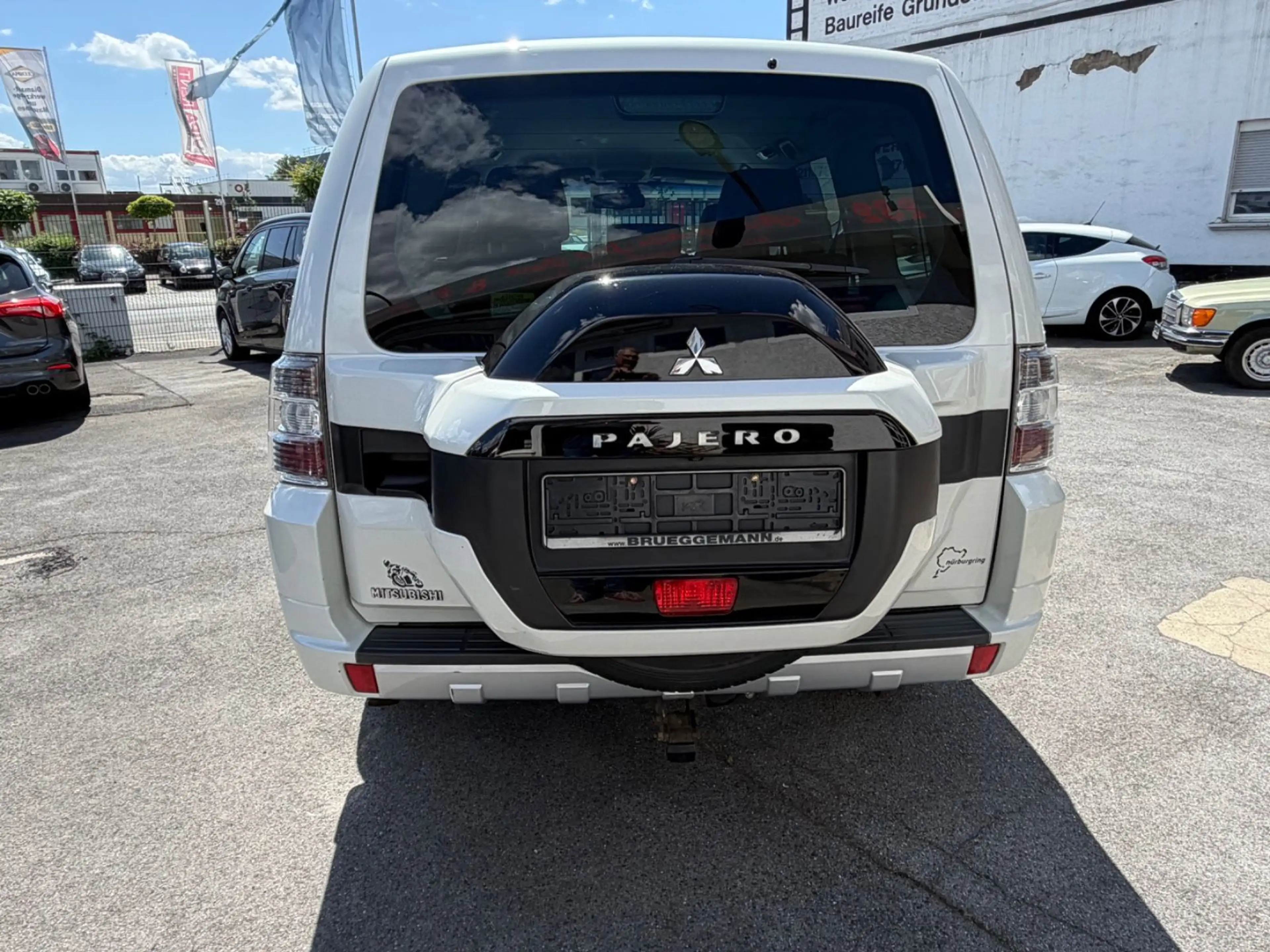 Mitsubishi Pajero 3.2 DI-D SUV-Star ! TOP ZUSTAND ! — photo 5