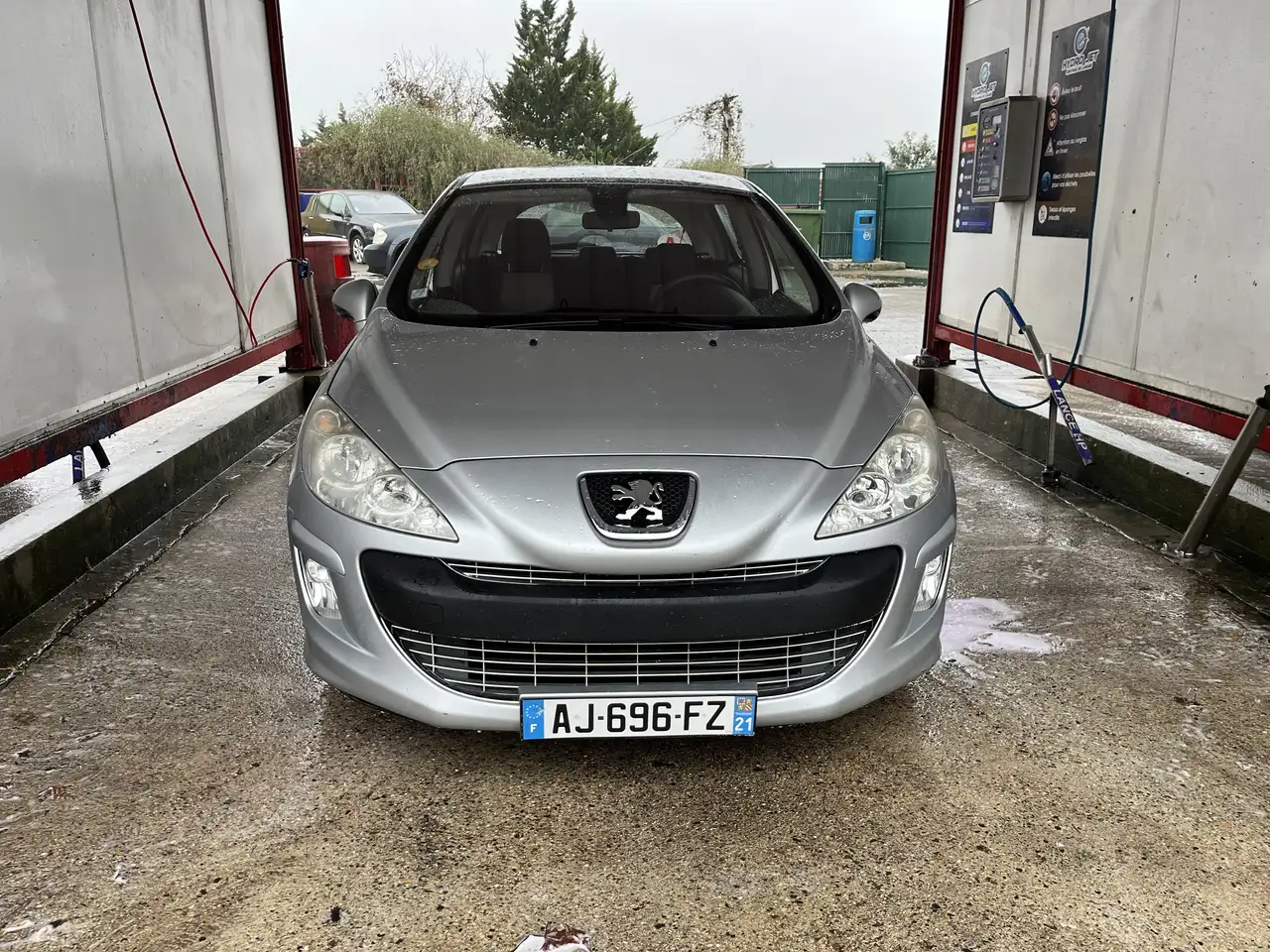 Peugeot 308 1.6 HDi 110 FAP Premium