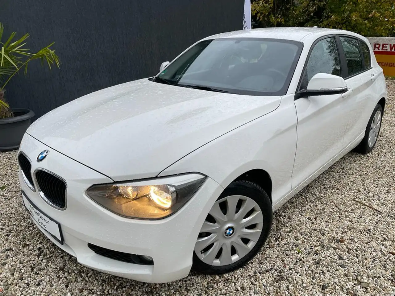 BMW 114