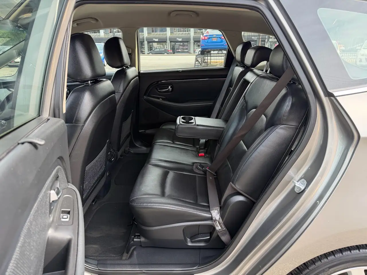 Kia Rondo photo Kia Rondo