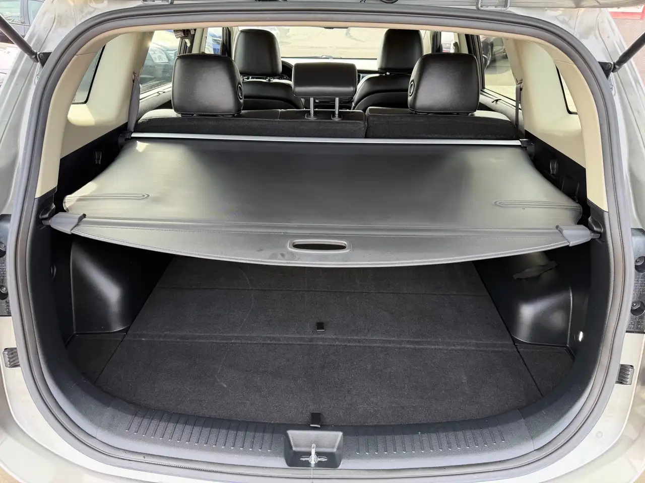 Kia Rondo photo Kia Rondo
