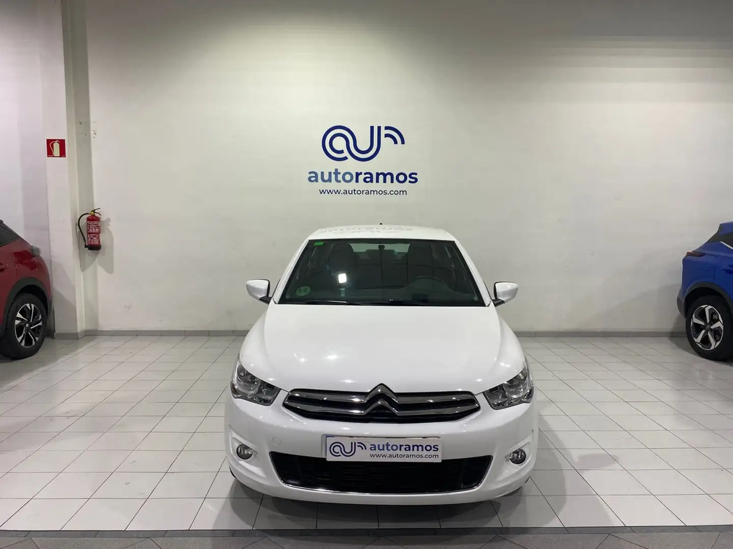 Citroen C-Elysée 1.2 PureTech Exclusive 82 Білий - 2