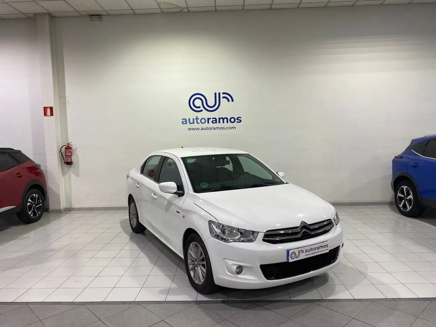 Citroen C-Elysée 1.2 PureTech Exclusive 82 Білий - 1