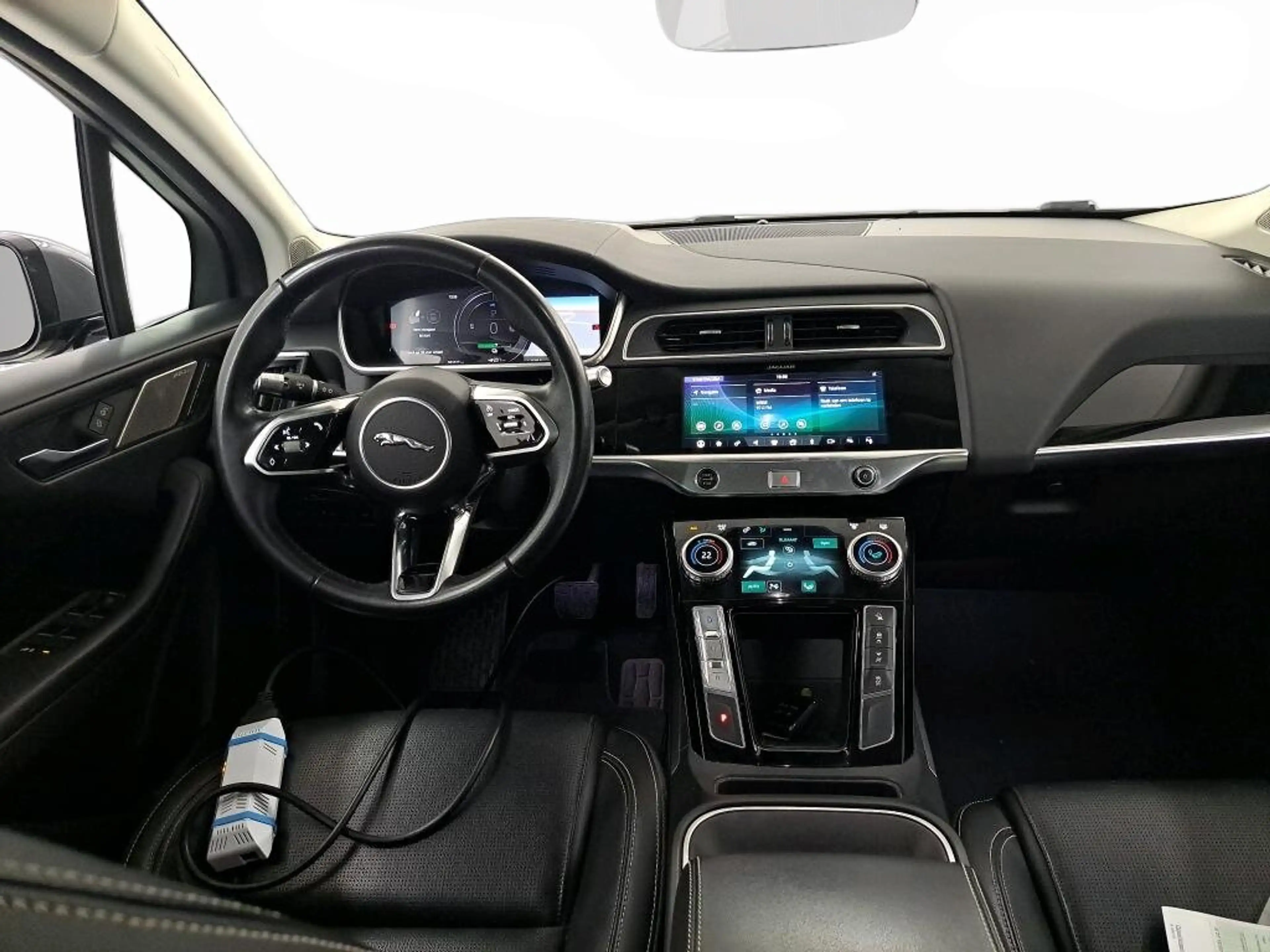 Jaguar I-Pace SE - 400 PK — photo 6