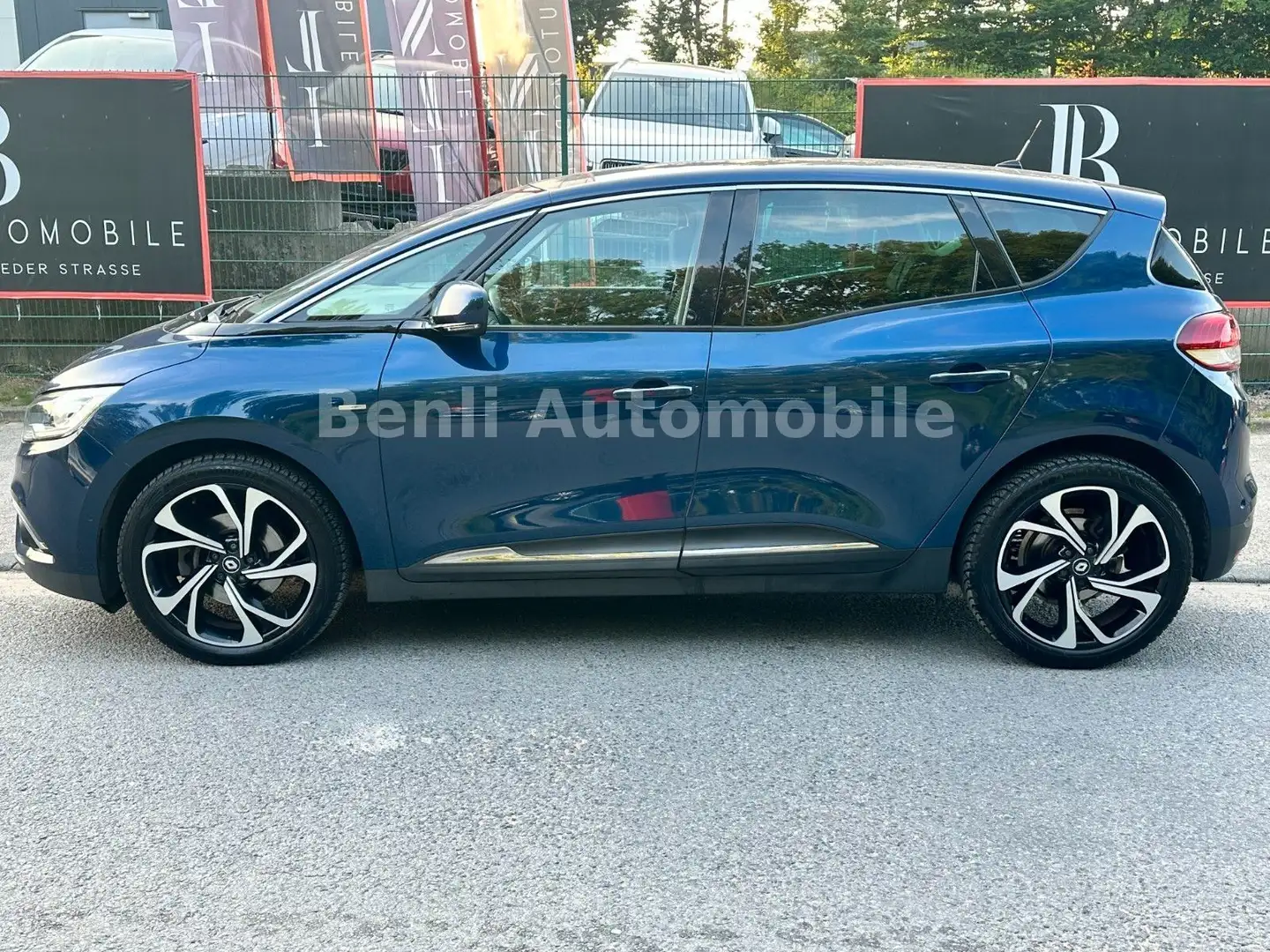 Renault Scenic IV BOSE Edition/NAVI/MASSAGE/DAB/TMP/LED/ Blauw - 2