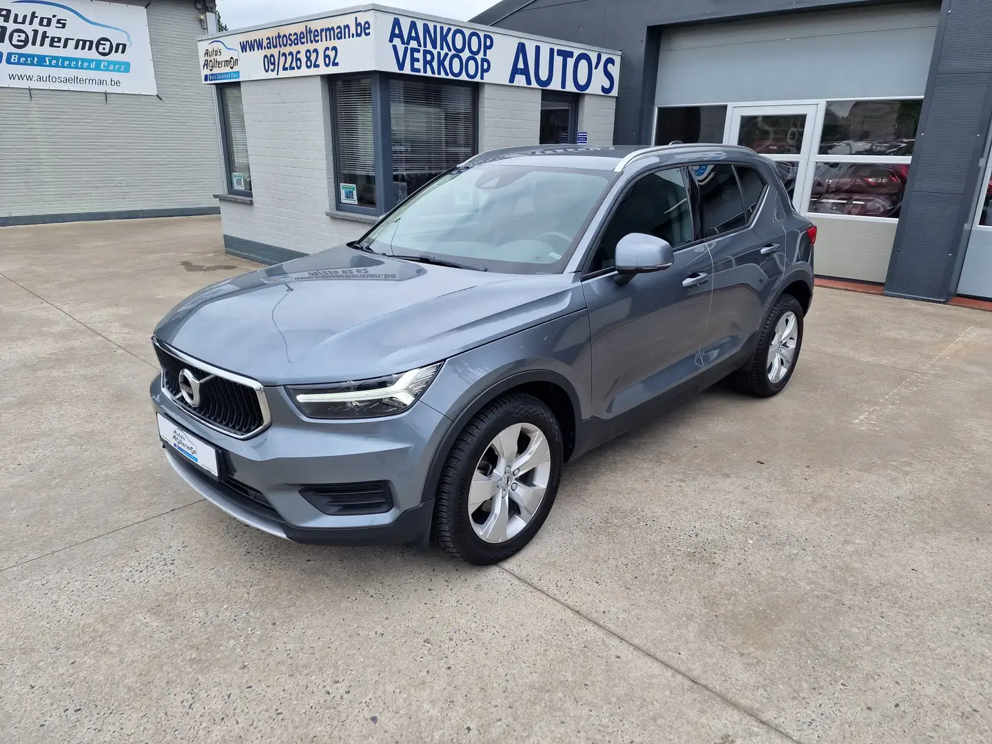 Volvo XC40 XC40 T3 LED * APPLE CARPLAY *ANDROID AUTO * GPS Gris - 2