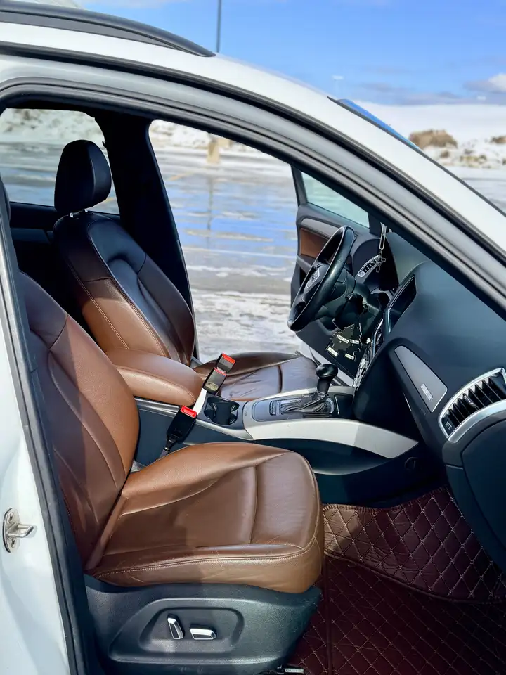 Audi Q5 снимка Audi Q5