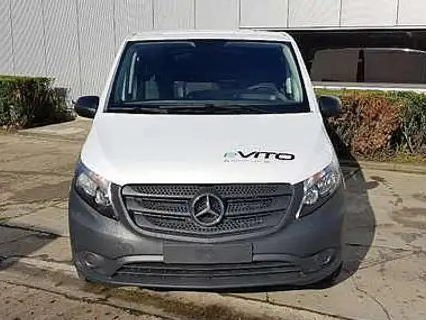Mercedes-Benz Vito eVito Bestelwagen L2 Wit - 2