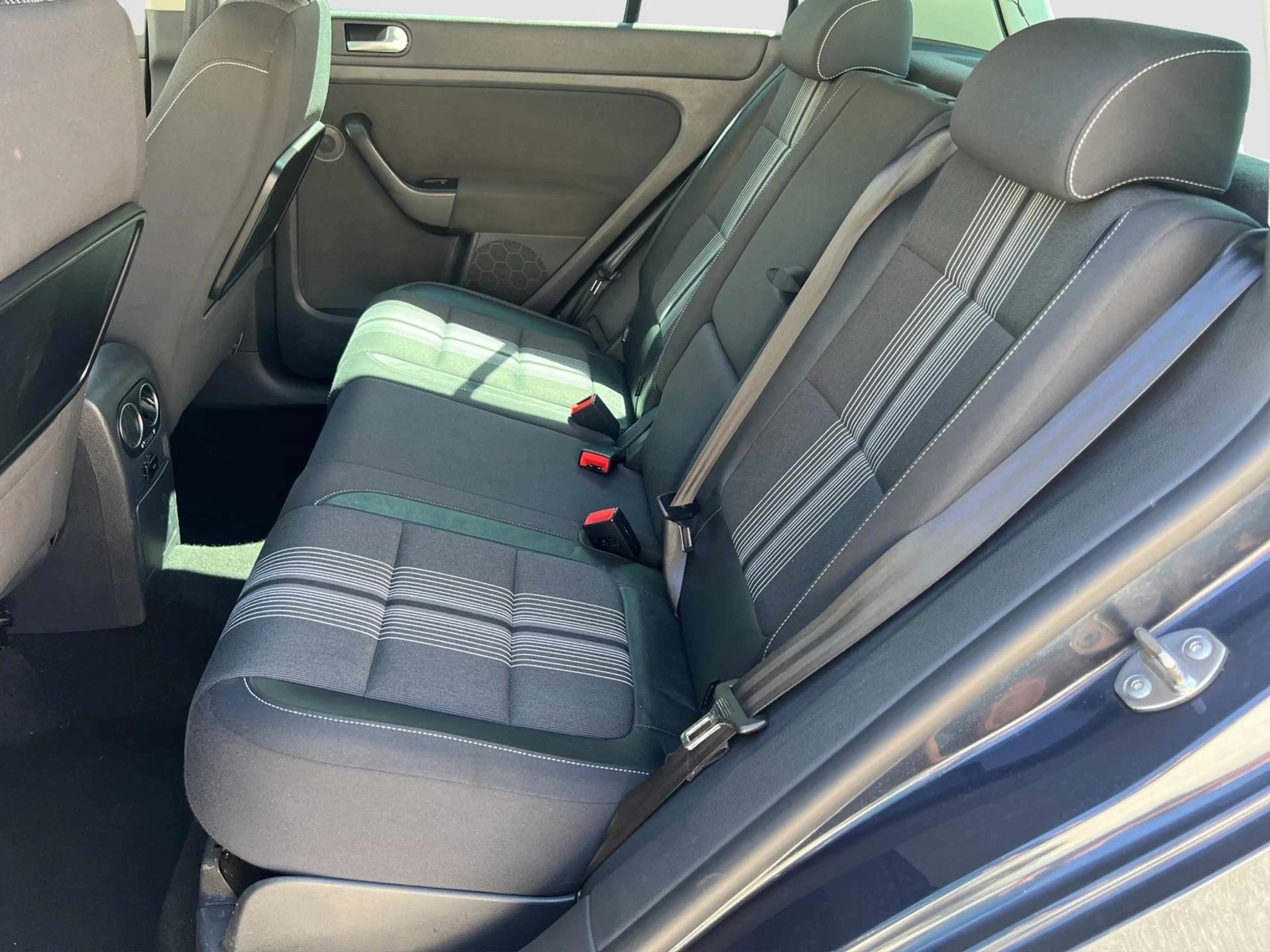 Volkswagen Golf Plus Match +Serviceheft+ARBÖ PICKERL + kein ROST *** — photo 13