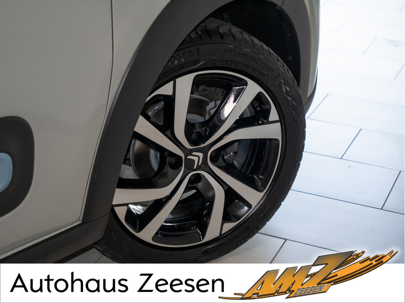 Citroen C3 PureTech 110 S&S Elle Online KAMERA PDC — photo 5