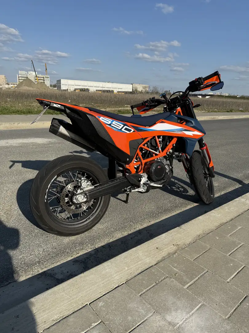KTM 690 SMC R Orange - 2