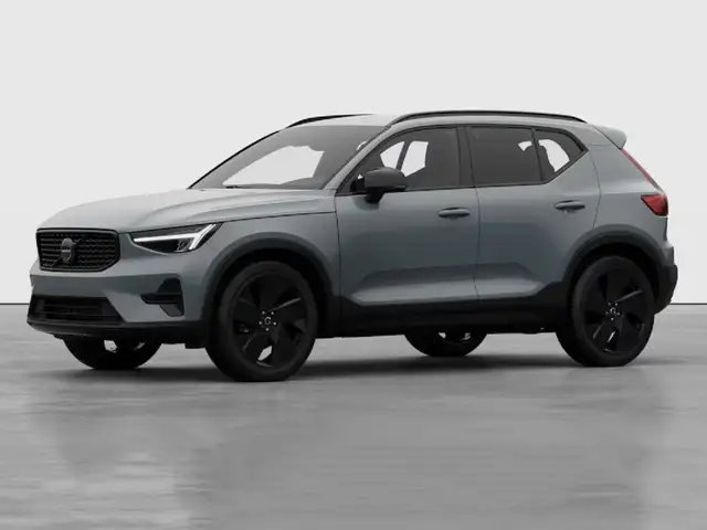 Volvo XC40 B3 automatico Plus Black Edition