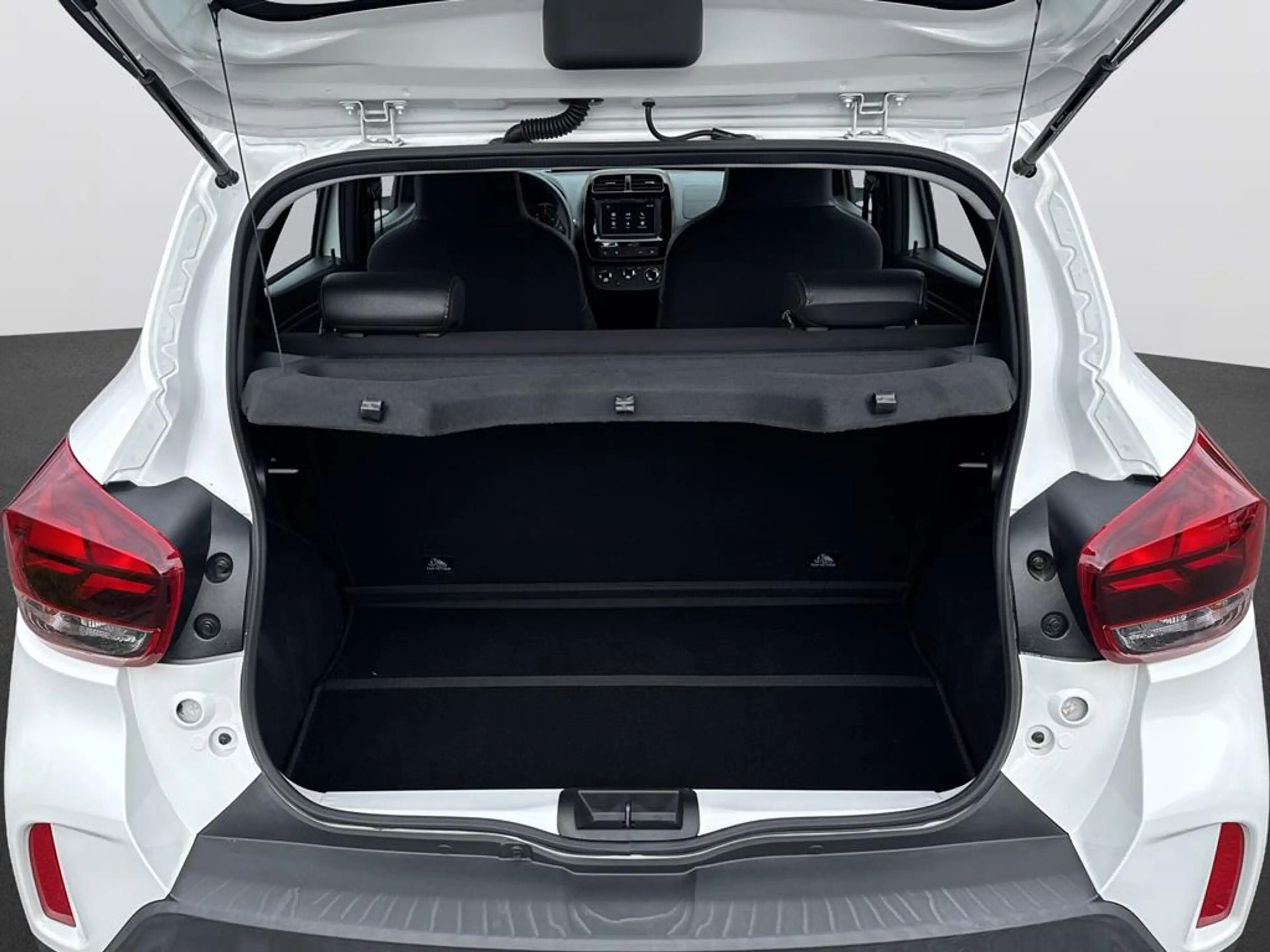 Dacia Spring Extreme 65 — photo 9