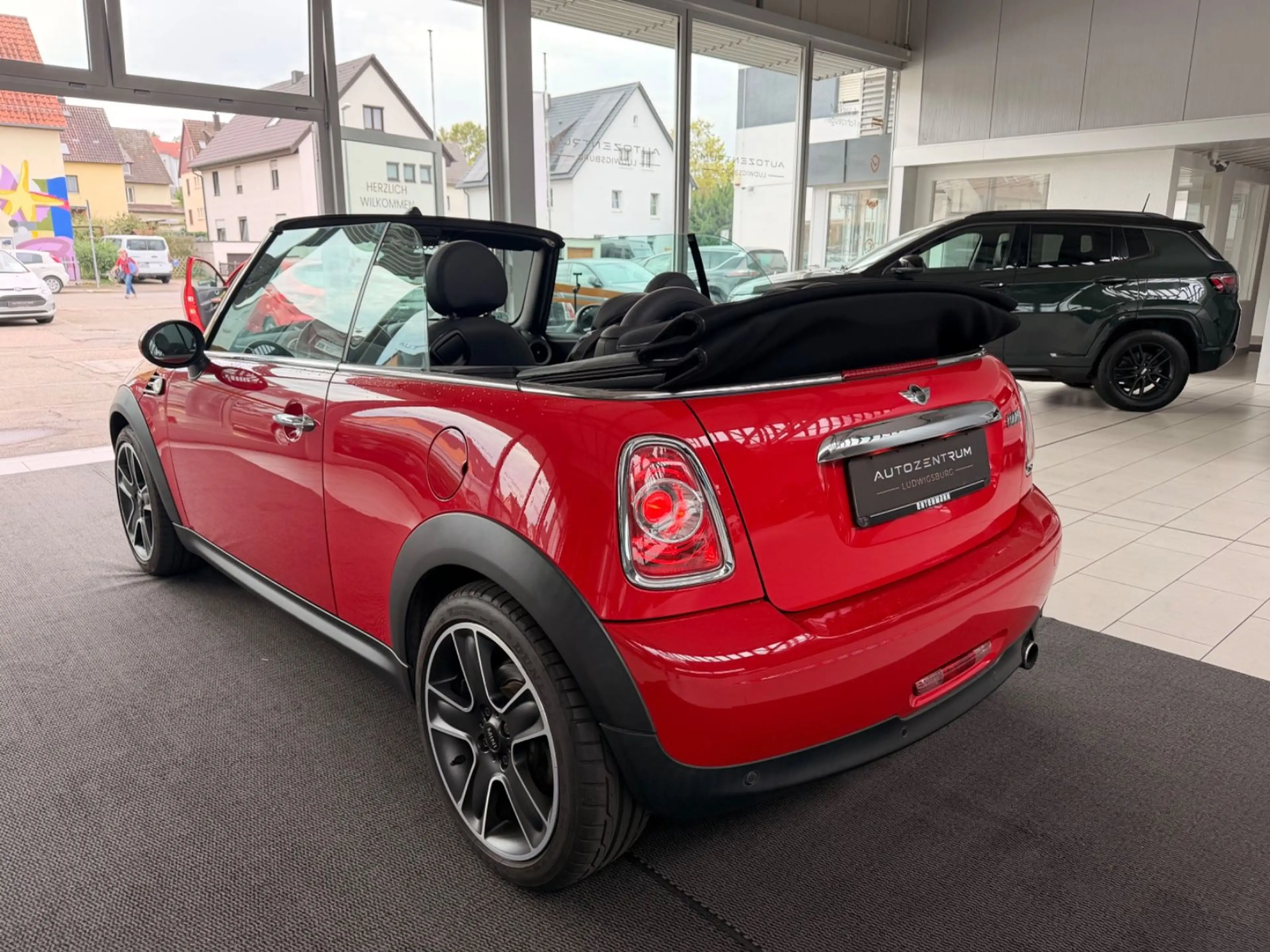 MINI Cooper Cabrio *1 Hand*Checkheftgepflegt*Navi* — photo 4