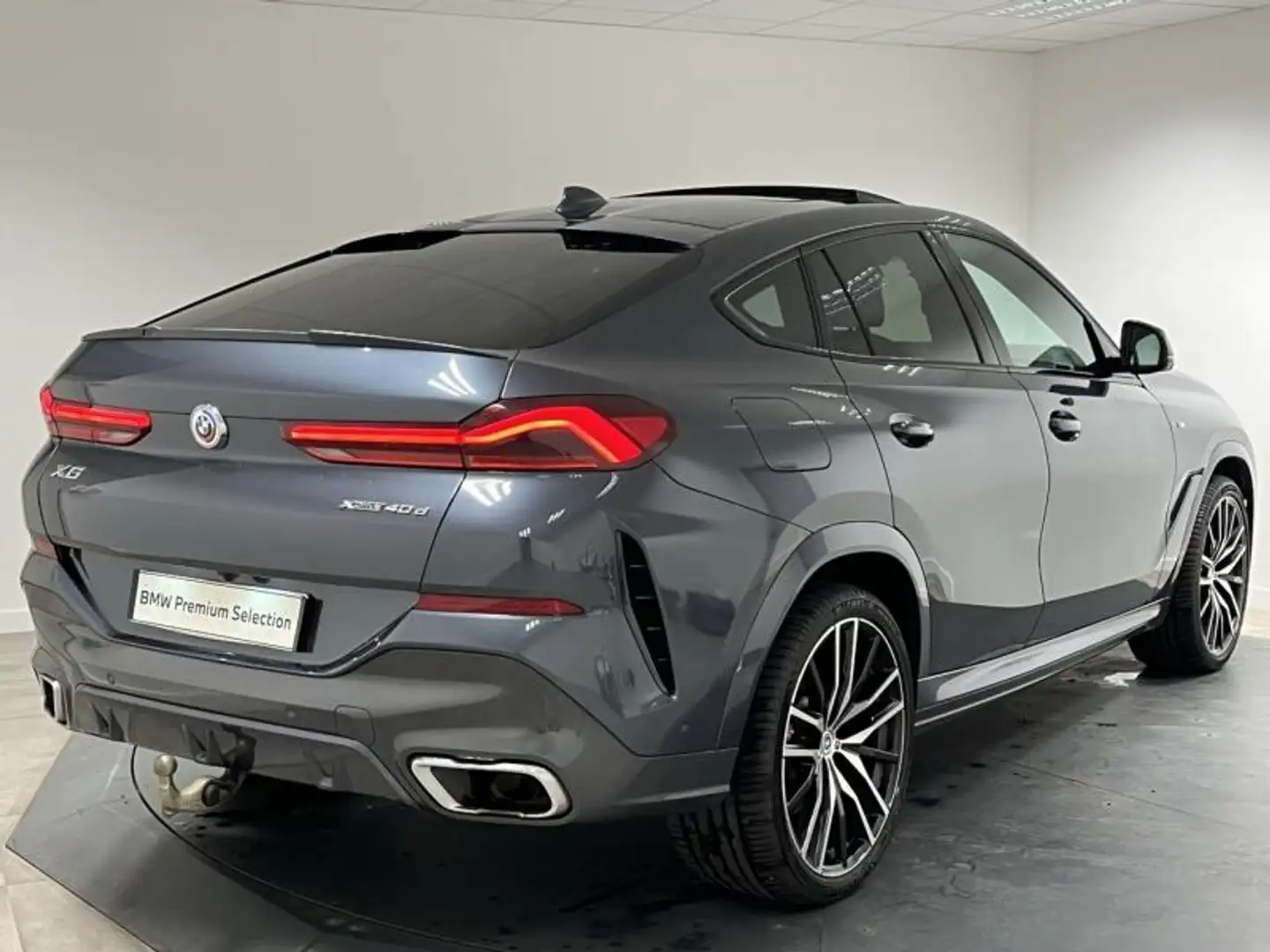 BMW X6 xDrive 40dA 340ch M Sport Grau - 2