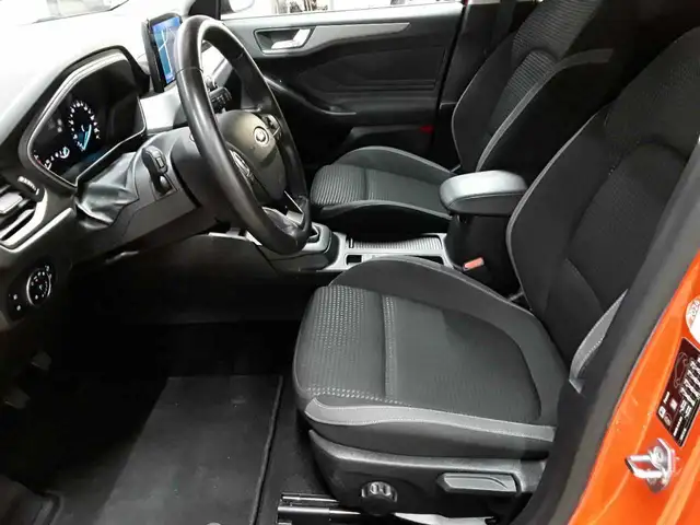 Ford Focus view 7